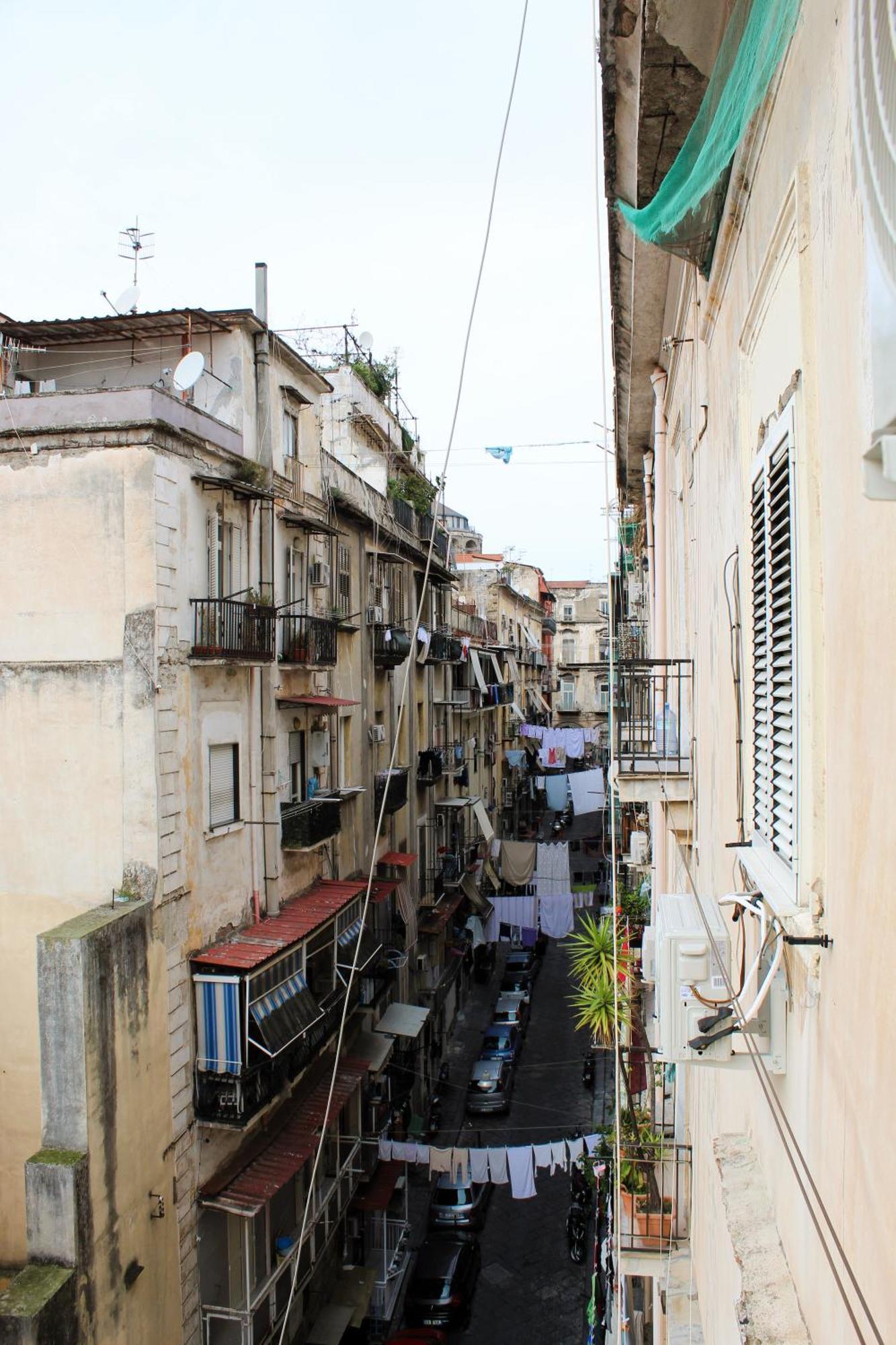 Blackwoody Contemporary Rooms - Napoli Centro Storico Kültér fotó