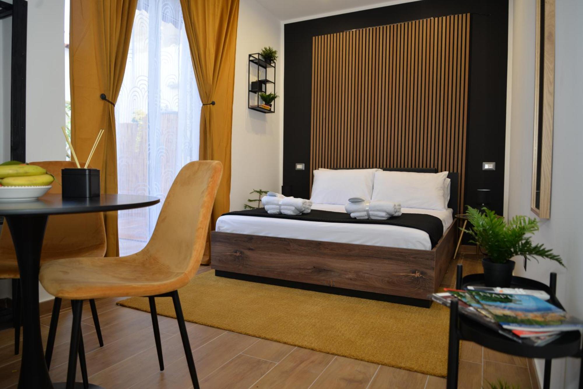 Blackwoody Contemporary Rooms - Napoli Centro Storico Kültér fotó